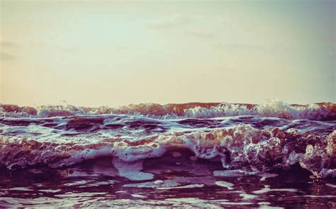 The Waves Mac Wallpaper Download | AllMacWallpaper