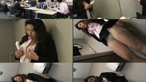 Office Lady Scratches Her Pussy By The Sink Part 1 High Resolution Pool Club Presents