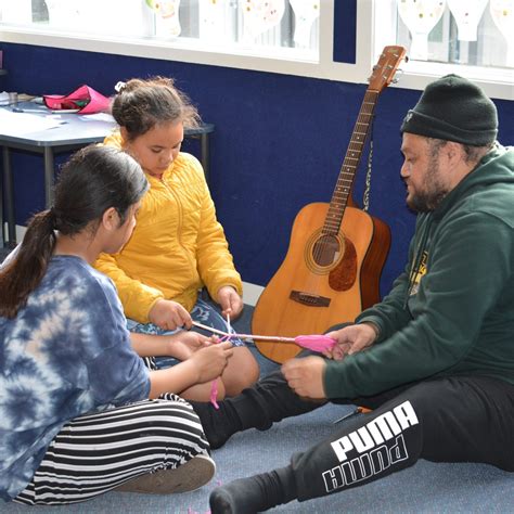 Mātauranga Ōpaheke School Website
