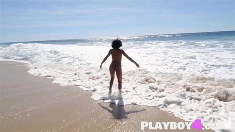 Sexy Babe Angel Constance Showed Her Nice Body Before Hot Skye Fires Posed Totally Naked So