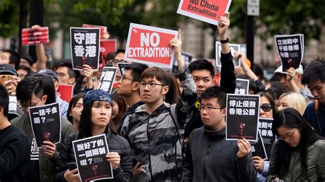 Protesto Contra Lei Da Extradi O Em Hong Kong Mobiliza Milhares De