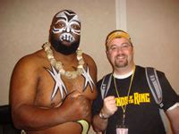 The Wrestling Fanatic - Pictures w/Wrestler (Kamala)