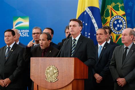 24 04 2020 Pronunciamento Do Presidente Da República Jair… Flickr