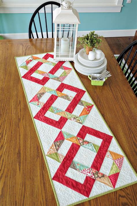 On The Run Again Preview Quilted Table Runners Patchwork Table