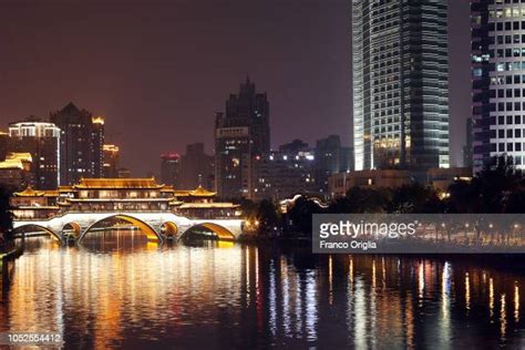 Chengdu Anshun Bridge Photos And Premium High Res Pictures Getty Images