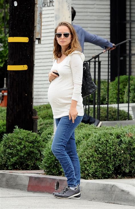 The Best Pregnant Celebrity Street Style Stylecaster