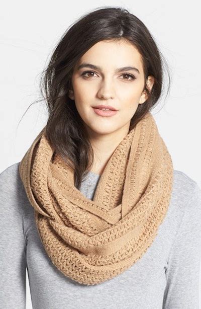 Ways To Wear An Infinity Scarf Styles Weekly