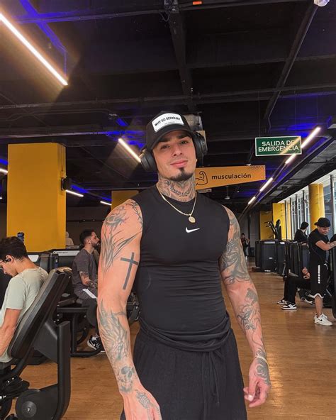 Croycito (@croy_reels) • Instagram photos and videos