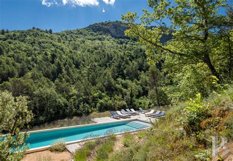 Patrice Besse Location saisonnière Provence Alpes Côte d Azur Au