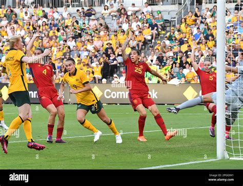 Australia's Matildas football team have defeated Spain 3 goals to 2 in ...