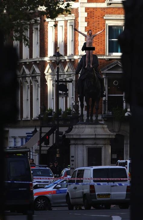 Naked Man Sits On Statue In Central London For Three Hours Barnorama