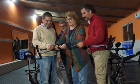 INAUGURARON SALA DE MUSCULACIÓN EN FRAILE MUERTO Cerro Largo Portal