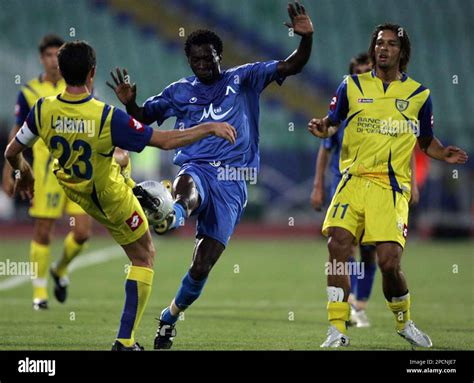 Levski S Richard Eromoigbe Center Challenges For The Ball With Chievo