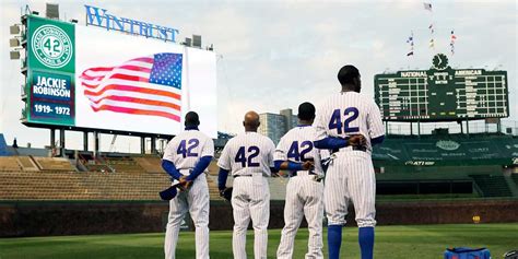 MLB brings back No. 42 for Jackie Robinson Day