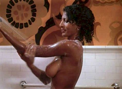 Pam Grier Shesfreaky