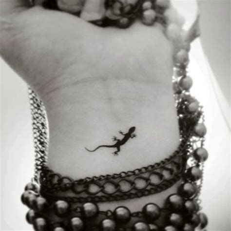 Cute Lizard Tattoo