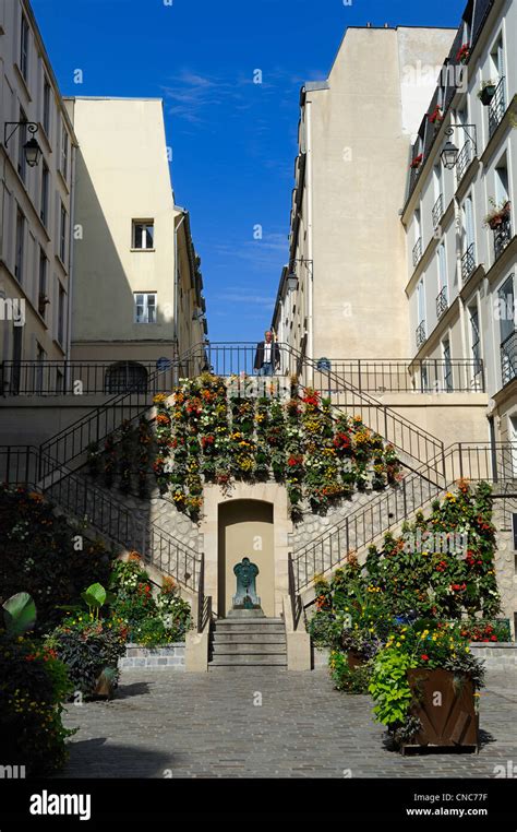 France Paris The Rollin Street Staircase Stock Photo Alamy