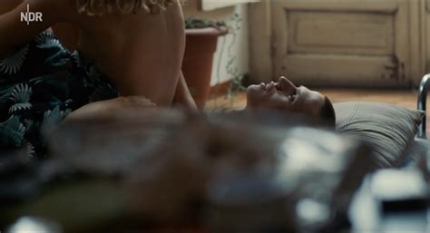 Nude Video Celebs Frida Gustavsson Nude Tigers