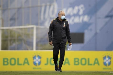 Tite Aparece Em Ranking De Melhores Técnicos Do Mundo Conexão Safra