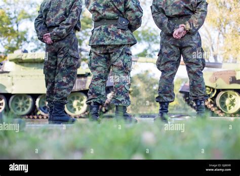 Serbian army uniform hi-res stock photography and images - Alamy