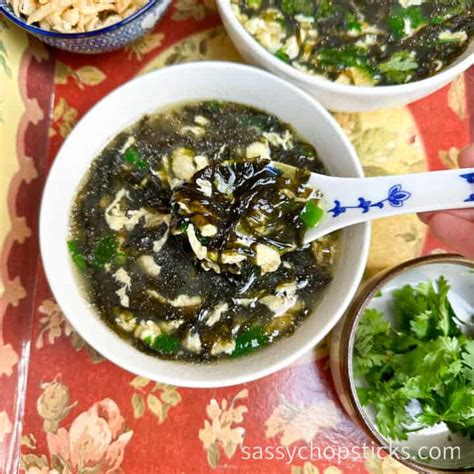 Easy Chinese Seaweed Egg Drop Soup Recipe (紫菜蛋花汤) - Sassy Chopsticks