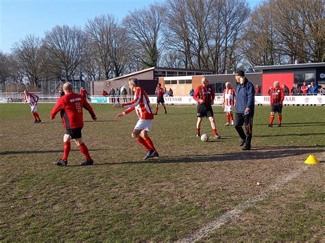 Tweede Ronde Start Oldstars Competitie Bij Fc Emmen Oozo Nl