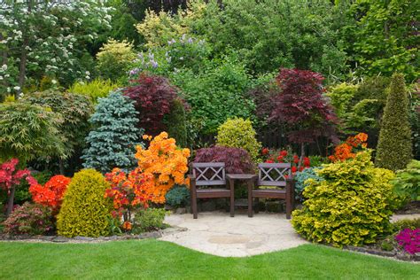 A colourful place to sit | Four Seasons Garden | Flickr