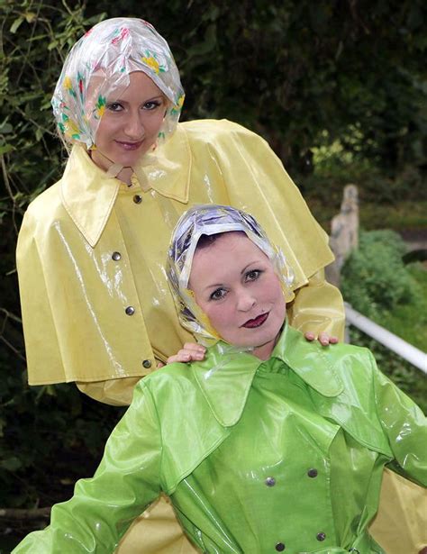 Pingl Sur Yellow Raincoats Jackets