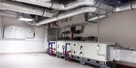 Крепление пожарного трубопровода к потолку - 85 фото