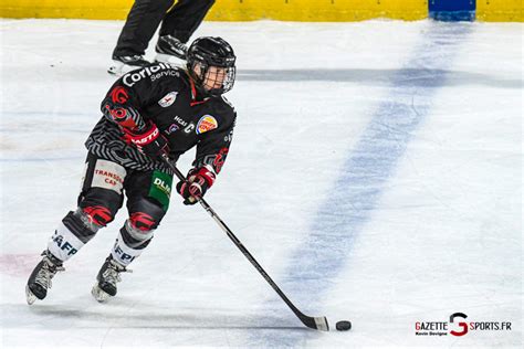 Hockey Sur Glace Ahe Hcas Les F Minines Commencent En Beaut