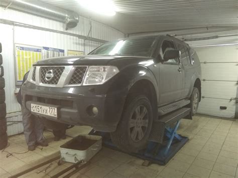 Замена масла ДВС масляного воздушного и топливного фильтра — Nissan Pathfinder 3g 2 5 л