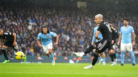 Man City 2 - 1 Fulham - Match Report & Highlights