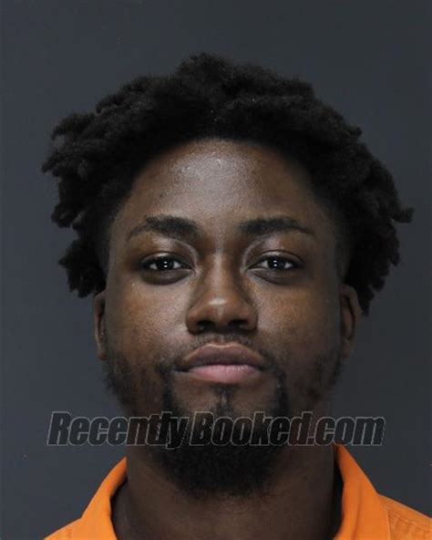 Recent Booking Mugshot For Zariq Hewitt In Bergen County New Jersey