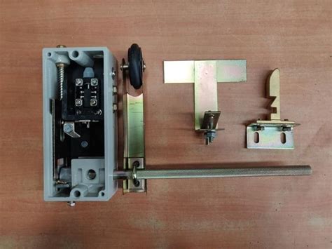 Mild Steel Otis Elevator Door Lock At Rs Piece Elevator Door