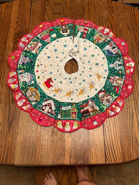 Customer Projects In The Hoop North Pole Village Tree Skirts Designs