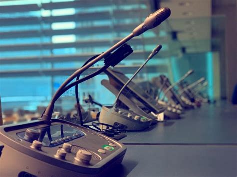 Interpreter Training Resources – Resources for students of conference interpreting