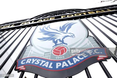 Crystal Palace Logo Photos And Premium High Res Pictures Getty Images