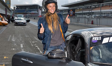 Runde Renntaxi Mercedes Amg Gt S Coup Auf Dem N Rburgring Nordschleife