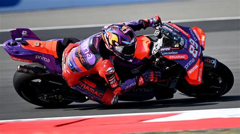 Martin Claims Indonesia Motogp Pole By Smashing Lap Record