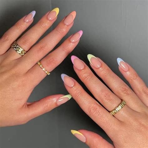 Faux Ongles Court Glow Amande Rose Nude Pastel French Glossy Press On Nails Avec Colle À Ongles