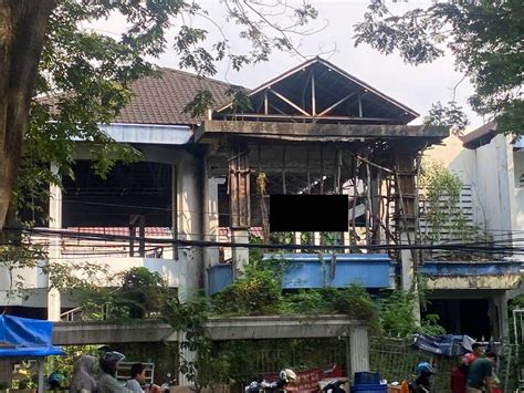 JUAL CEPAT Rumah Tua Hitung Tanah Di Sunter Agung Bisa Nego Dijual