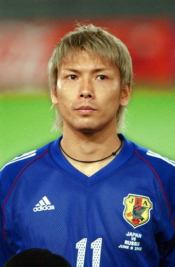 鈴木隆行 Fw。02年日韓大会：サッカーw杯 歴代日本代表全選手 写真特集：時事ドットコム