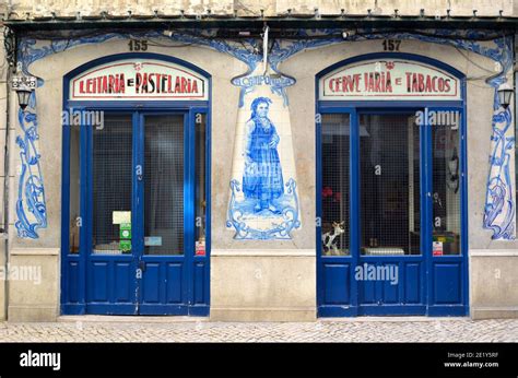 Affichage De Magasin De Magasin De Portugal Banque De Photographies Et