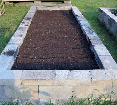 How To Build A Raised Flower Bed With Concrete Blocks