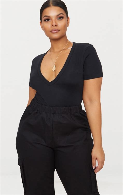 Plus Black Ribbed Plunge Short Sleeve Bodysuit Plus Size