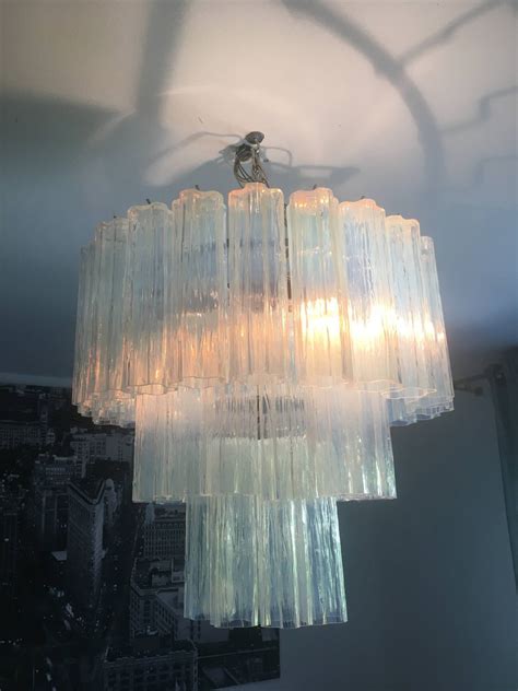 Lampadario In Vetro Di Murano Opalino In Vendita Su Pamono