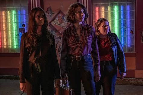 Drive Away Dolls The Lesbian Comedy From Ethan Coen