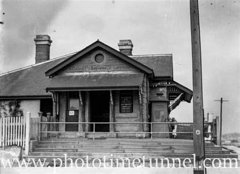 Adamstown Post Office, (Newcastle, NSW) circa 1940s. - Photo Time Tunnel