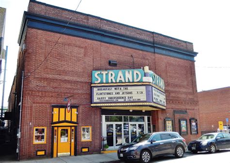 Performing Arts Theater The Strand Ballroom Reviews And Photos 20