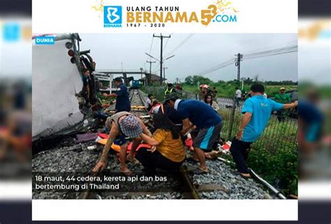 Maut Cedera Kereta Api Dan Bas Bertembung Astro Awani